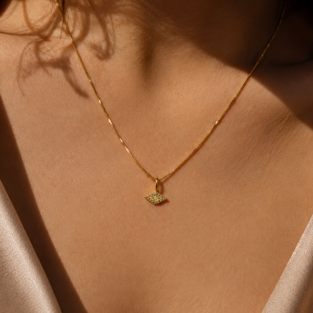 Amuleto Opal Evil Eye